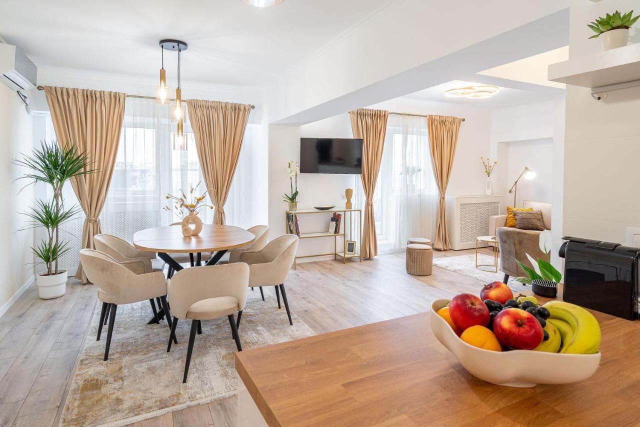 Style And View Center בוקרשט
